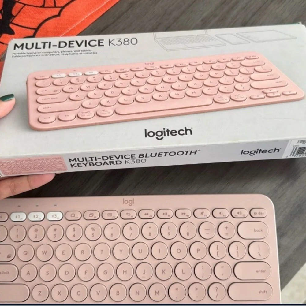 Logitech K380 Rose Wireless Keyboard